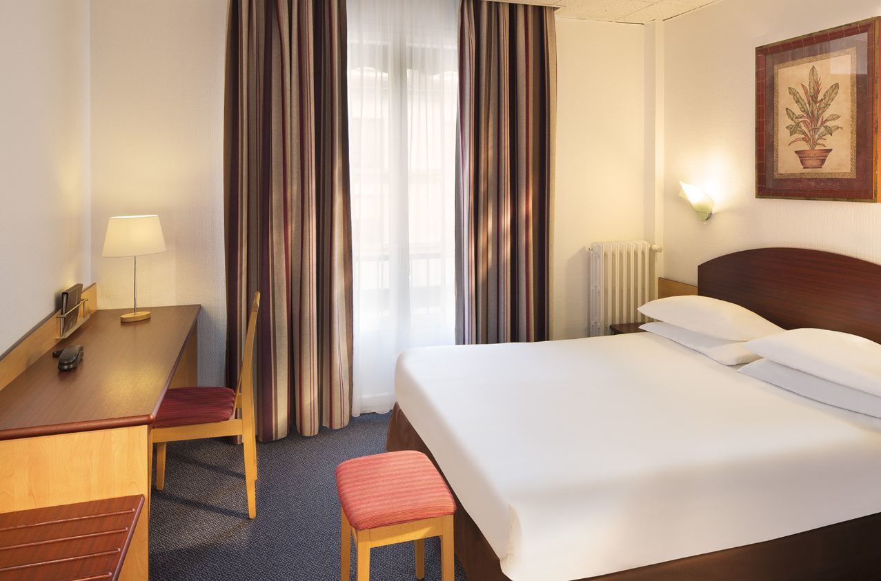 Hotel Escale Oceania Lorient Exterior photo